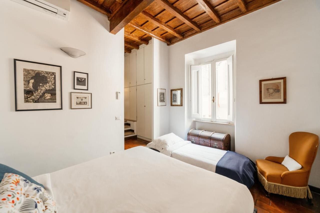 Domus Quiritum Charming, Appartamento D'Epoca A Campo De' Fiori Roma Exterior foto