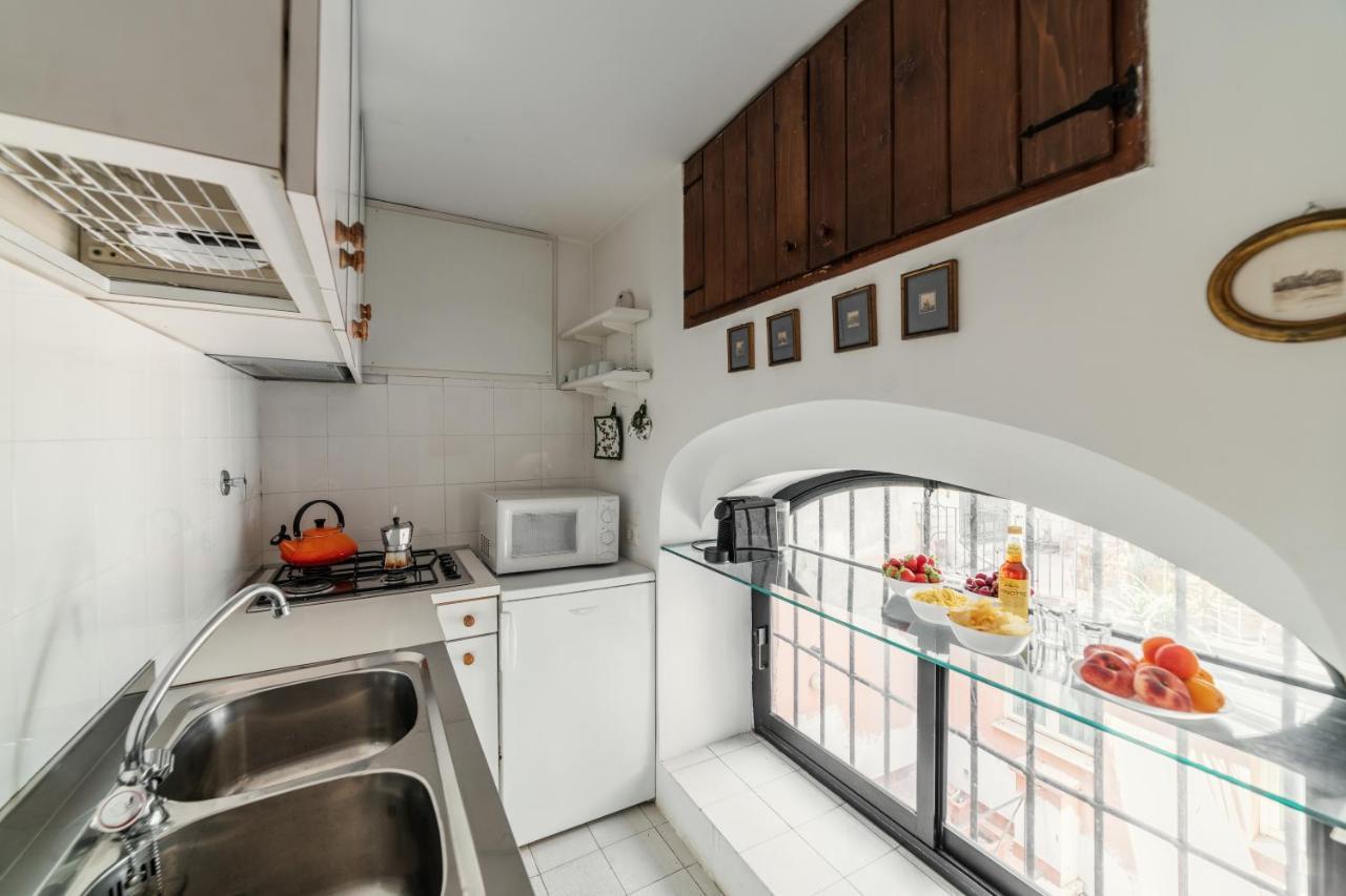 Domus Quiritum Charming, Appartamento D'Epoca A Campo De' Fiori Roma Exterior foto
